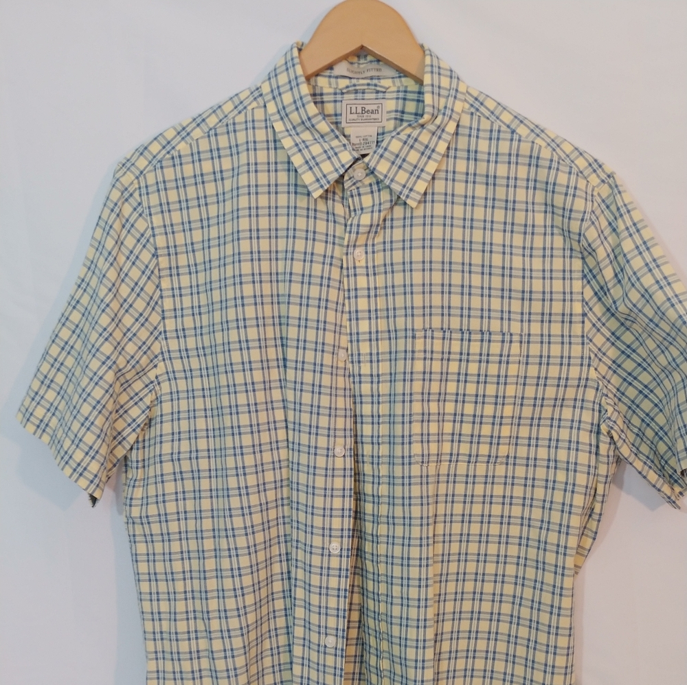 L.L. Bean Mens Large Button Up Plaid